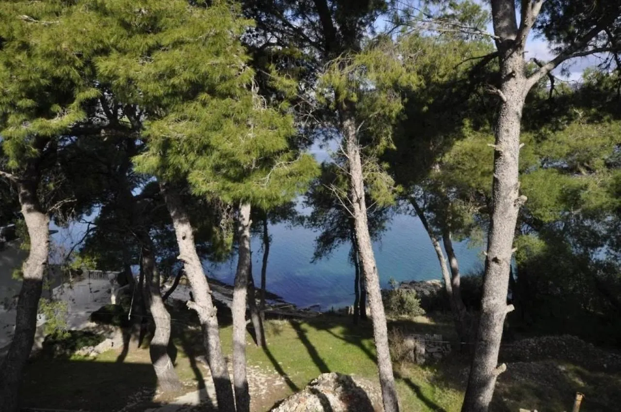 Apartments Eden - 30M From The Sea Slatine Croatia