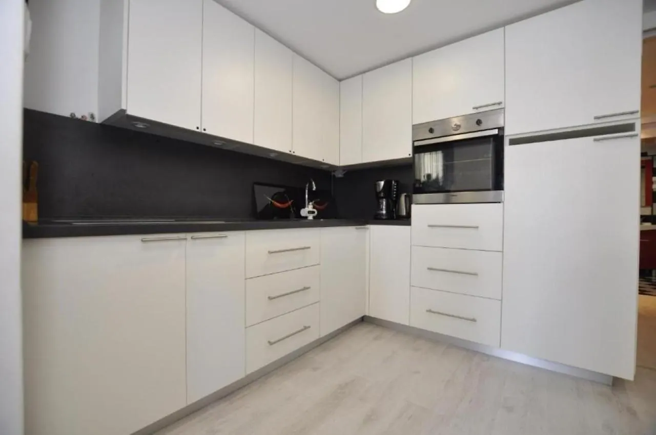 Apartments Eden - 30M From The Sea Slatine