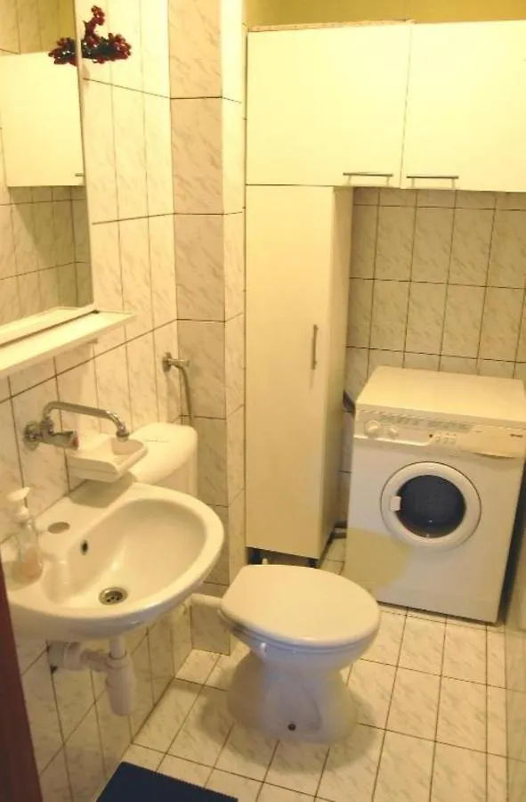 Apartments Eden - 30M From The Sea Slatine Croatia