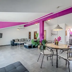 Apartament Deepwater House